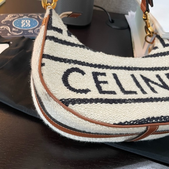 Ava Cloth Medium Bag - Picture 4 of 7